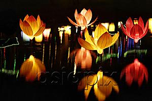AsiaPix - Lotus-shaped lanterns for mid-autumn festival