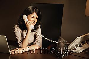 Asia Images Group - businesswoman on phone