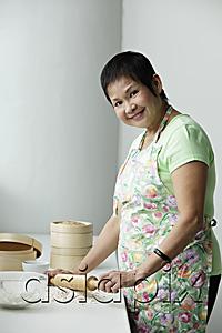 AsiaPix - Mature Chinese woman cooking