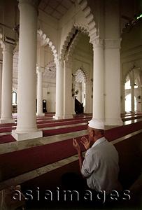 Asia Images Group - Malaysia, Johor Bahru, Muslim man pray at Sultan Abu Bakar Mosque.