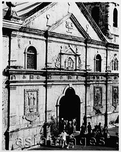 Asia Images Group - Philippines, Cebu, Basilica Minore del Santo Nino. ( artistic grain)