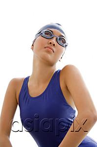 AsiaPix - Young woman in swimming cap and goggles