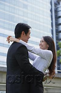 AsiaPix - Couple embracing
