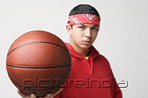 PictureIndia - Basketball player