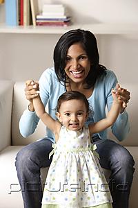 PictureIndia - woman holding baby