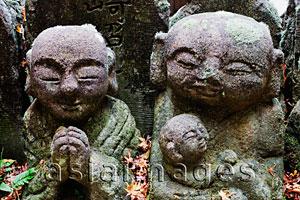 Asia Images Group - Otagi Nembutsu-ji Temple, Carved Stone Figures of Rakan, Disciples of Shaka the founder of Buddhism