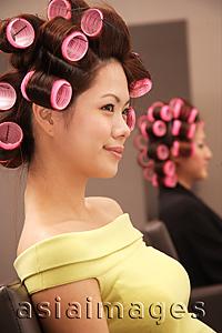 Asia Images Group - Young women at beauty salon